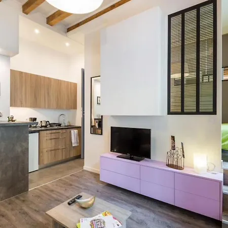 Charming Studio Near Part-dieu Apartment *